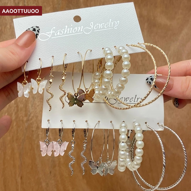 5 Đôi Bông Tai Hình Tròn Lớn Hình Bướm Đính Ngọc Trai Giả Màu Vàng / Bạc Thời Trang Mùa Hè Cho Nữ