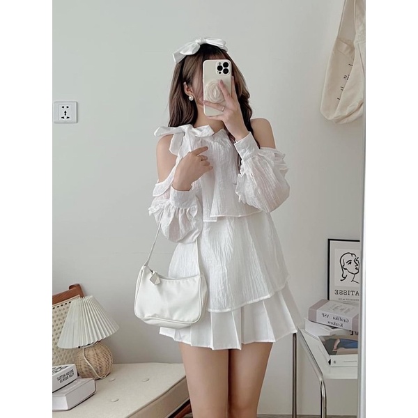 Áo rớt vai nhún ngực vừa lịch sự vừa bánh bèo- ANNA TOP
