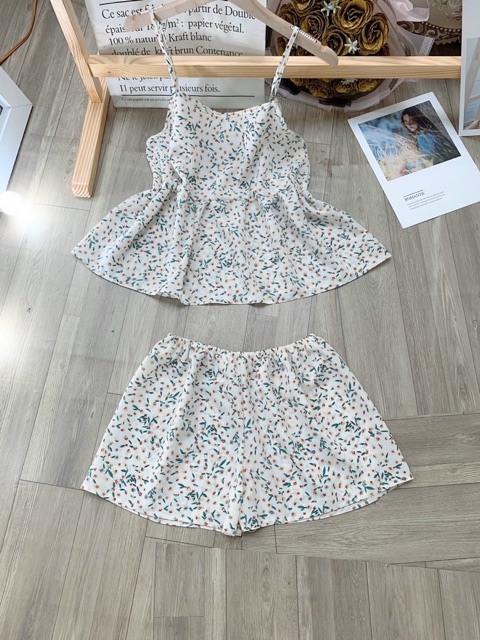 [Mã FAMANU82 giảm 10% đơn 0đ] Set bộ đồ ngủ hai dây hoa nhí thoáng mát dễ thương - ảnh thật họa tiết hoa ngẫu nhiên | BigBuy360 - bigbuy360.vn