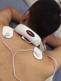 Máy massa cổ vai gáy