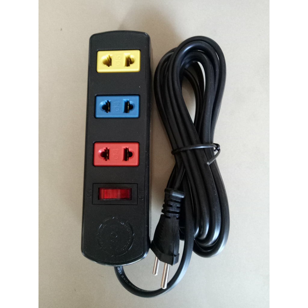Ổ Cắm Điện LIOA Ổ CẮM LIOA 3 Ổ CẮM Có Công Tắc Dây Điện Dài 3m Mã: 3TS