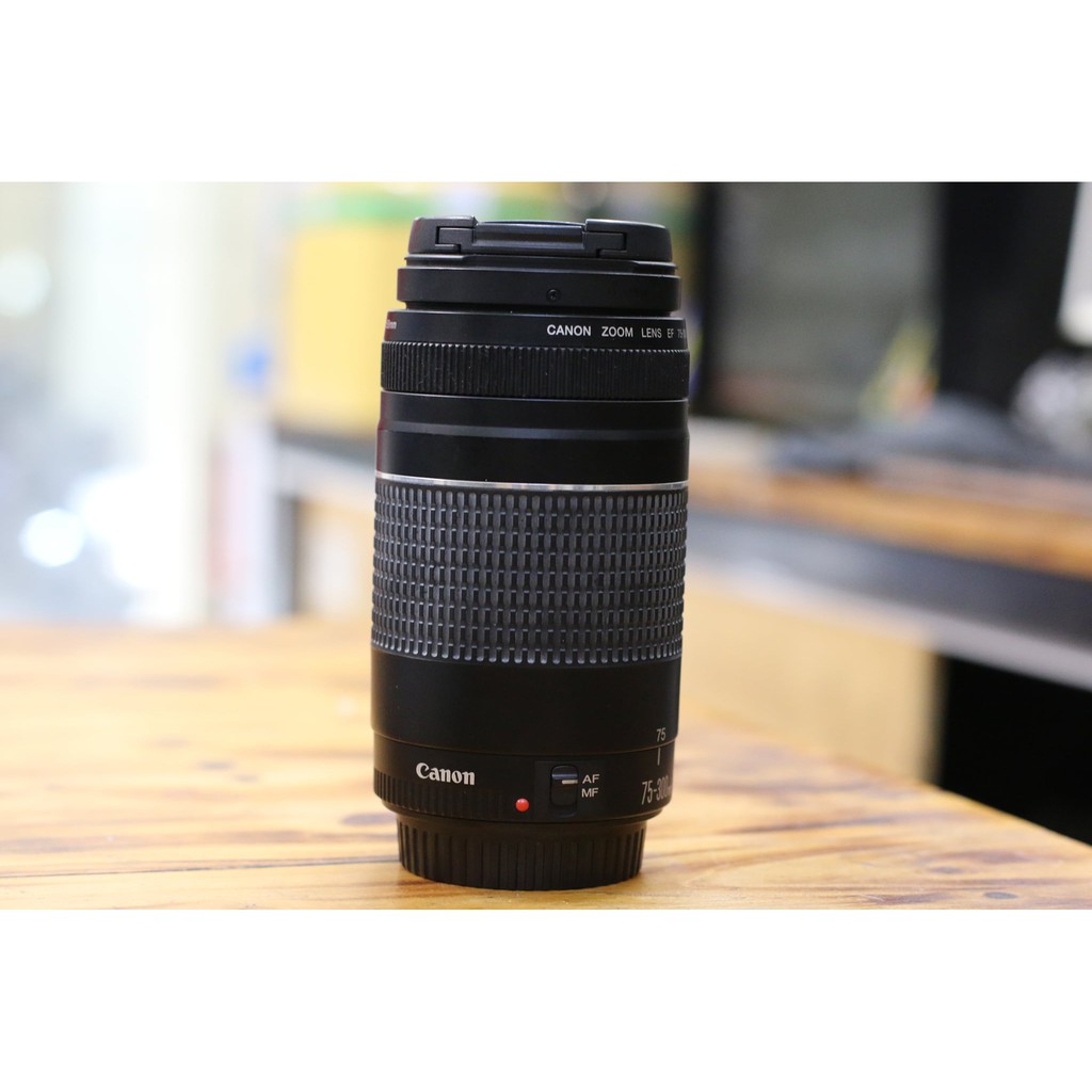 Lens Canon EF 75-300mm f/4-5.6 III