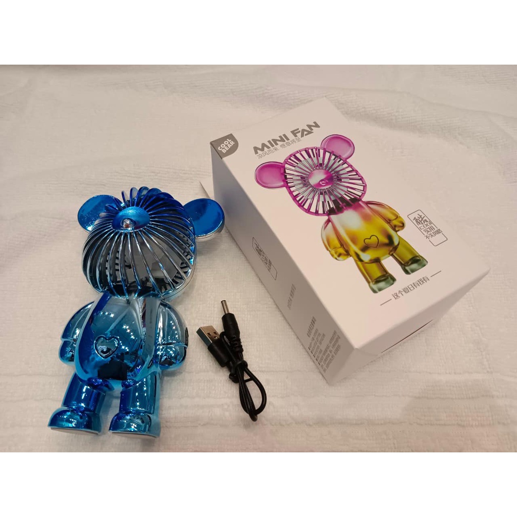 Quạt mini tích điện cầm tay hình gấu Bearbrick siêu dễ thương có cổng sạc USB