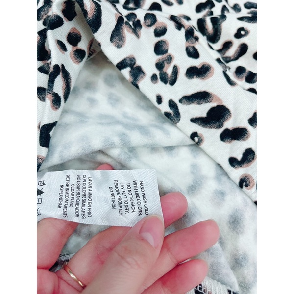 Áo sweater nỉ bông đan dây tay xuất dư