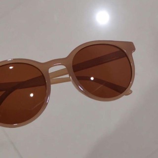 Mắt Kính Gọng Tròn Thời Trang