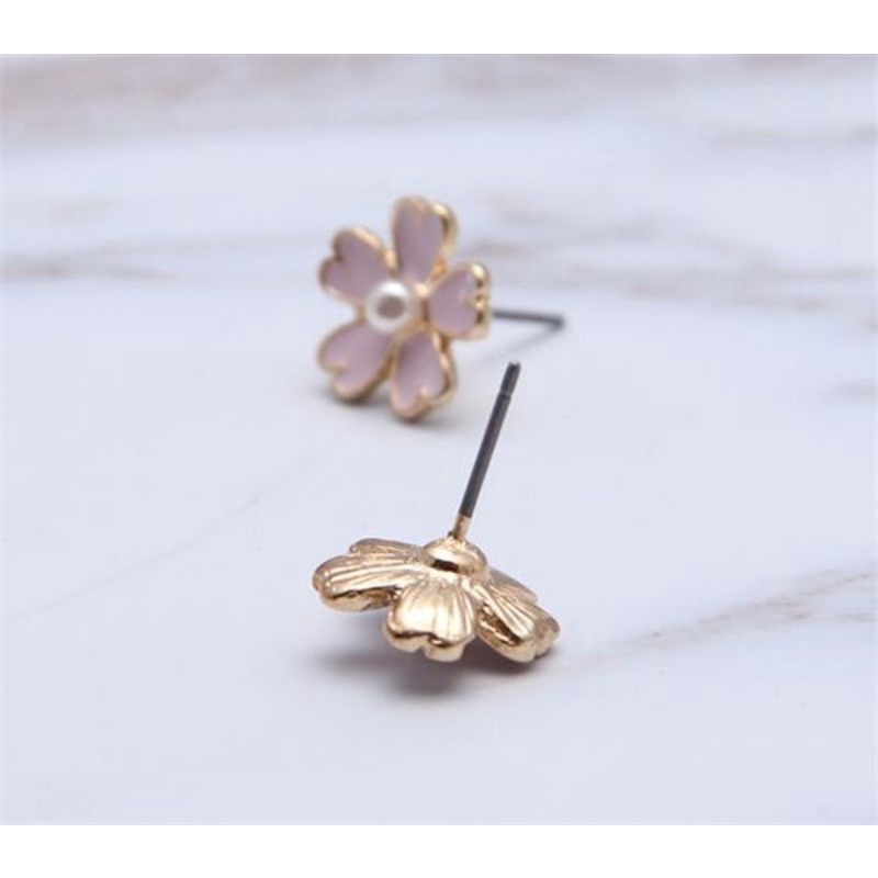 Khuyên tai, bông tai hình cánh hoa anh đào đính ngọc nữ tính phong cách Hàn Quốc