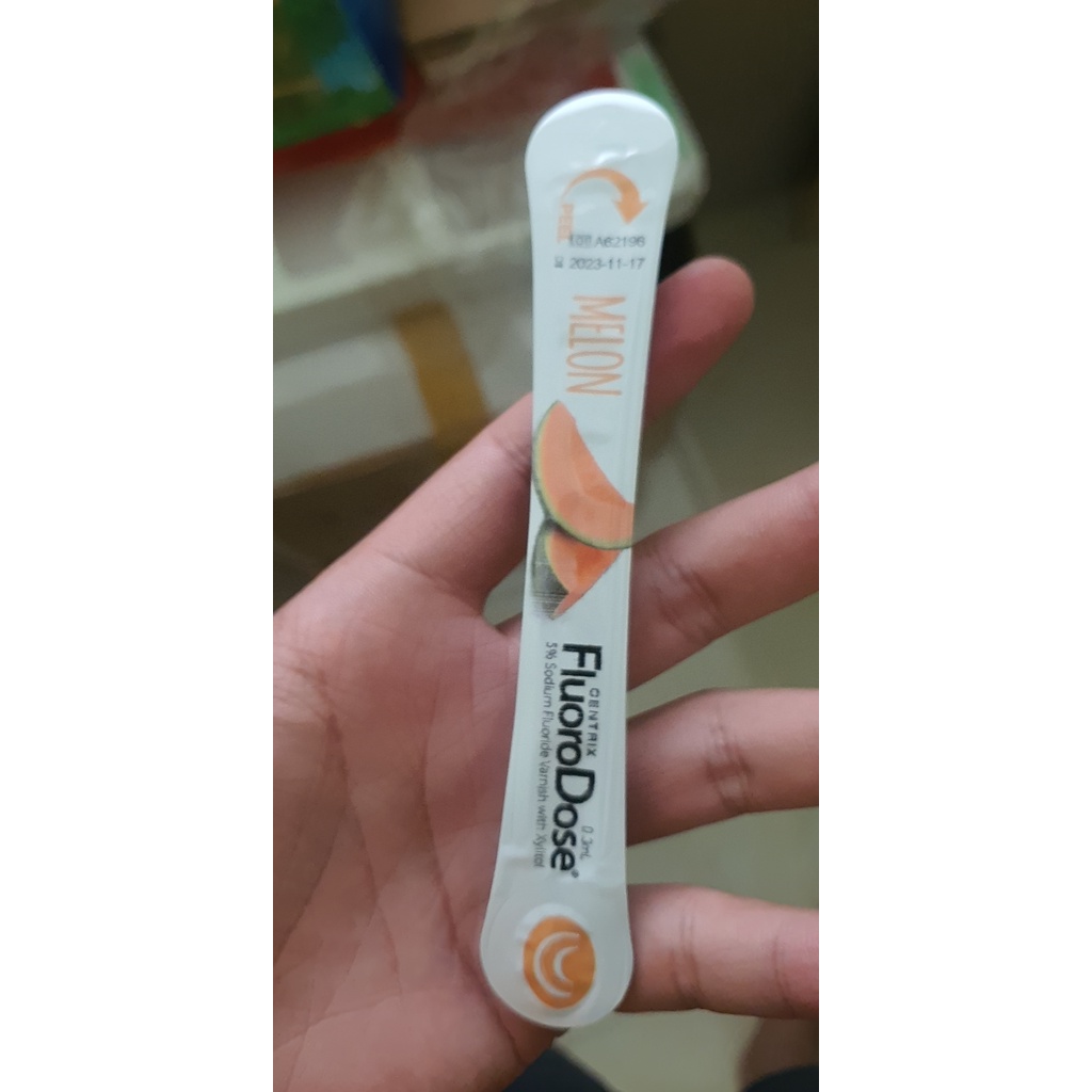 Combo 10 FluoroDose vị dưa lưới và cheri chữa vàng men răng, ngừa sự phát triển của sâu sún