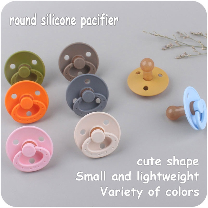 Núm Ti Giả Bằng Silicone Không BPA Thoải Mái Có Chuỗi Kẹp Tiện Lợi Dành Cho Em Bé