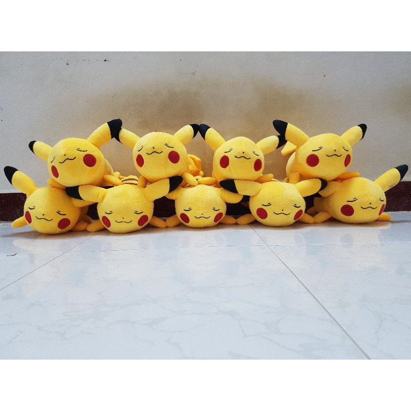 Gấu bông pikachu