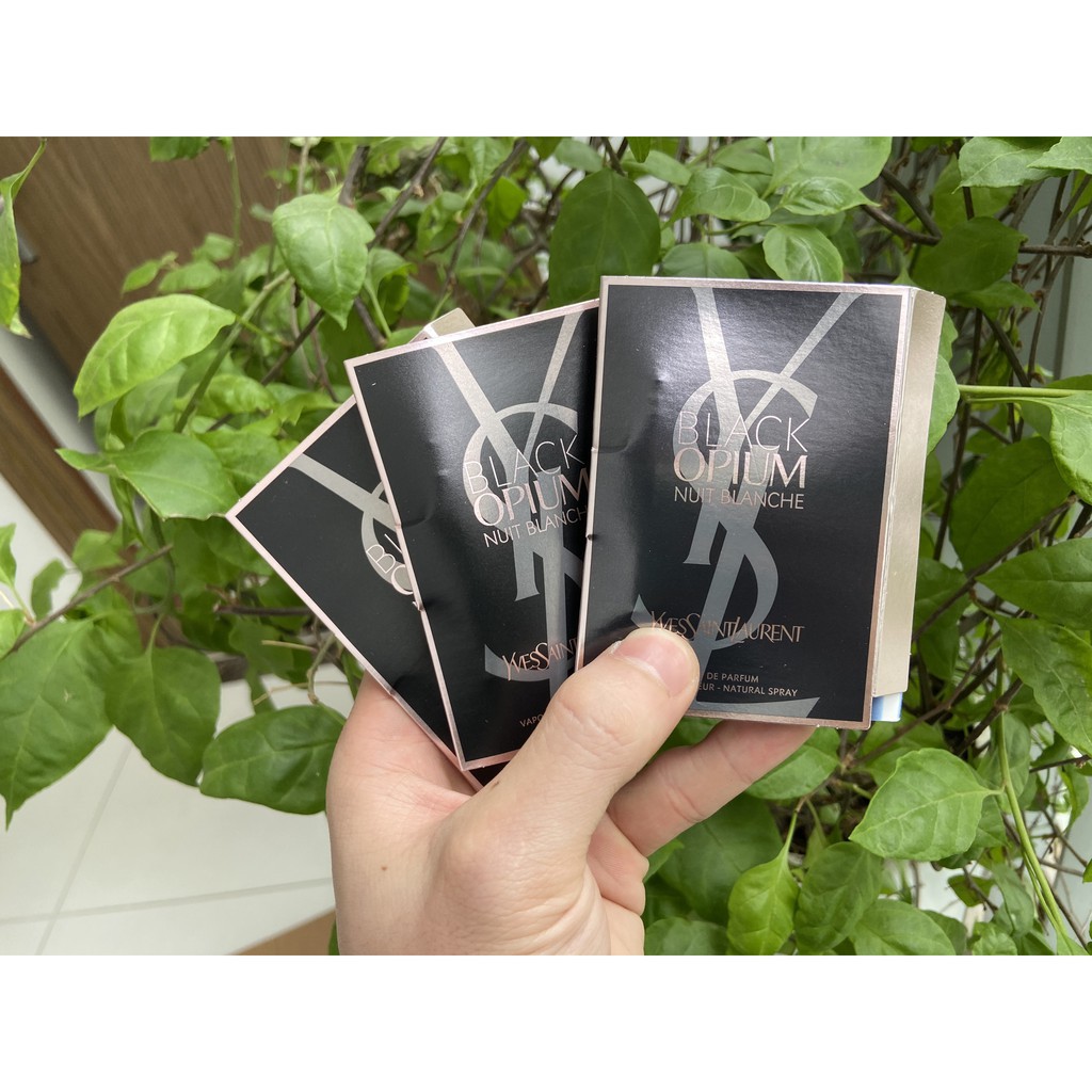 Vial nước hoa YSL Black Opium | BigBuy360 - bigbuy360.vn