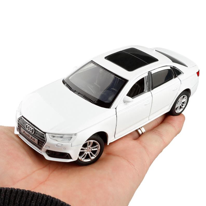 Mô Hình Xe Ô Tô Audi A4 Tỉ Lệ 1:32 Cao Cấp