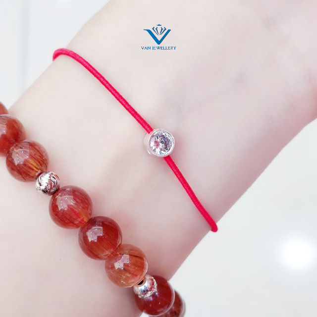 Vòng chỉ đỏ ổ kim bạc_ Van jw