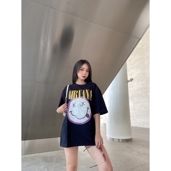 Áo Thun 100% Cotton Nhập khẩu | Nirvana Smiley Tee (Đen)