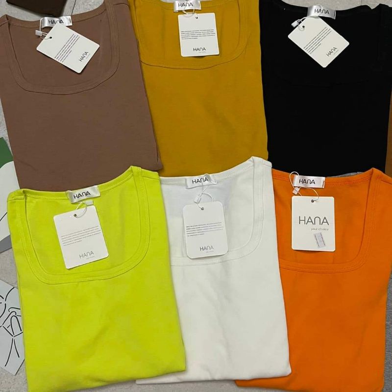 Áo thun cổ vuông croptop hàng QC