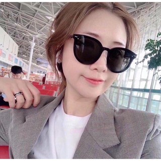Kính Mát Đen Thời Trang