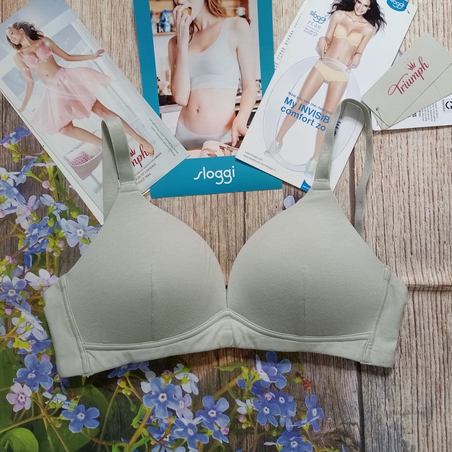 Áo ngực nữ Triumph 3218 không gọng, mút mỏng, dây lưng liền không móc cài màu Xanh