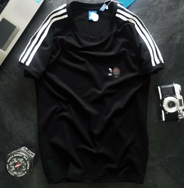 Áo DAS Ngắn Tay Logo Real Madrid Cotton Thoáng Mát