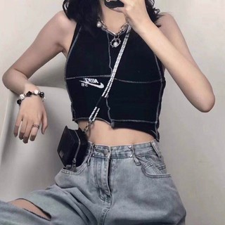 Áo croptop không tay dáng ôm phong cách thời trang 2020 dành cho phái đẹp