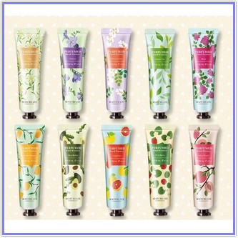 Kem dưỡng da tay Maycreate Flower of Story Perfumed Hand Essence