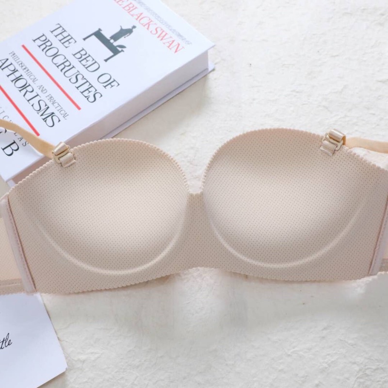 Áo lót cao su non, thông hơi, chạy viền silicon chống tụt, không gọng,quả tròn,mút đệm dày nâng ngực. By SUMO Underwear.