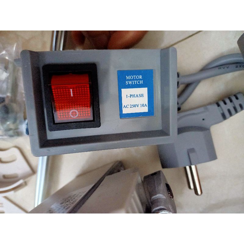 Mô tơ tiết kiệm điện 550W, 800W (mô tơ có đảo chiều) dùng cho máy 1 kim và máy vắt sổ