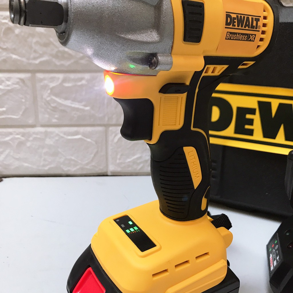 Máy Siết Bulong DEWALT 118V 100% đồng - (TẶNG 1 Đầu khẩu 22mm &amp; đầu chuyển vít) - Máy Siết Bu Lông, Máy Bắt Vít