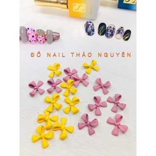 Charm nơ gắn móng tay