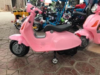 Xe máy điện vespa 83
