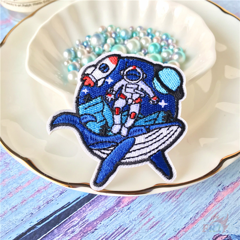 Miếng vá ủi quần áo họa tiết cá voi / phi hành gia độc đáo chất lượng cao