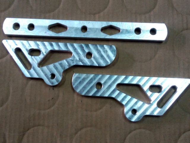 Pas độ gác chân Raider cho Ex135 và Ex150