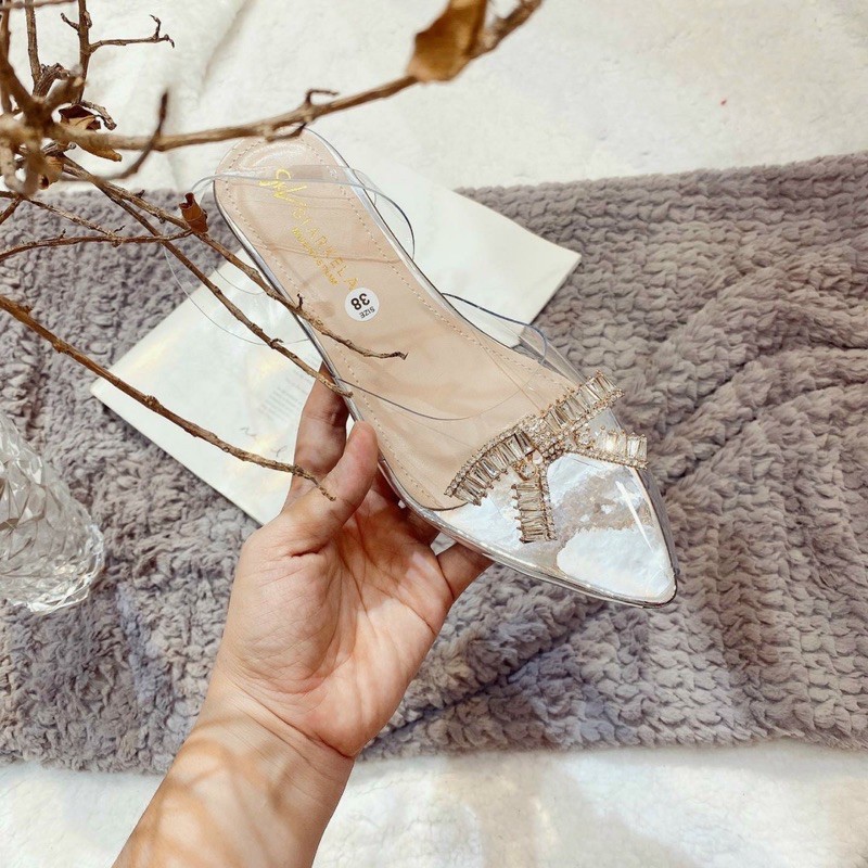 GIÀY BÚP BÊ BÍT TRONG ĐÍNH NƠ SIÊU SANG