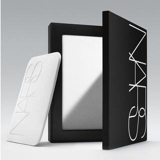 Phấn phủ dạng nén NARS Light Reflecting Pressed Setting Powder Crystal