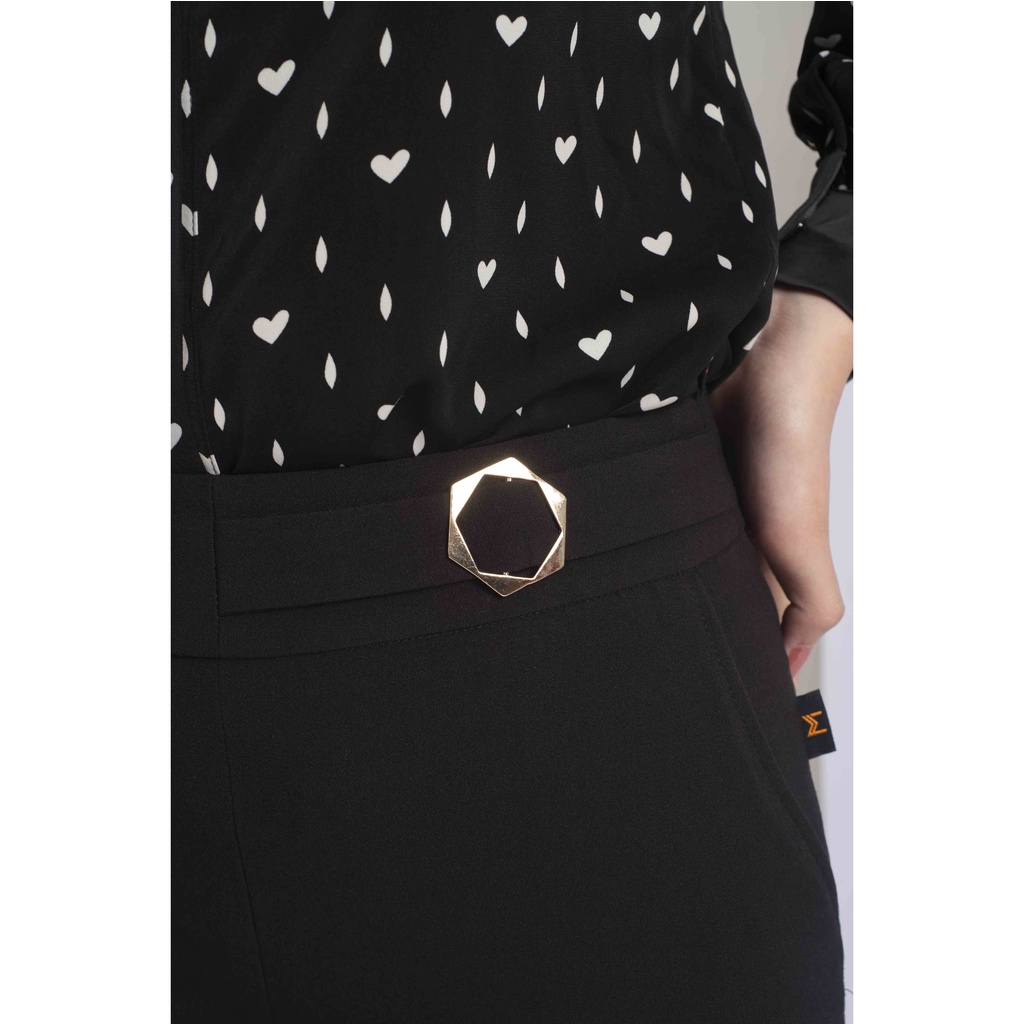 Quần Cơ Bản Đính Hình ngũ giác MMOutfit M-QU021220008