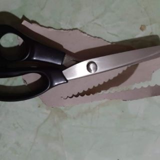 Kéo cắt viền _ kéo răng cưa
