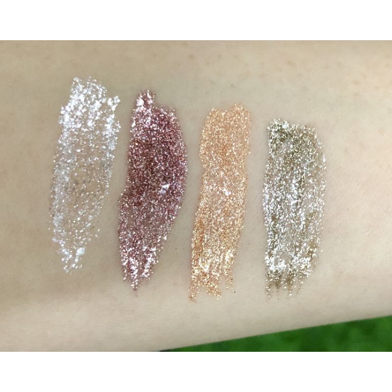 Bút Kẻ Mắt Nước Nhũ Kim Tuyến BLACK STYLE Flare Shining Charm Eyes