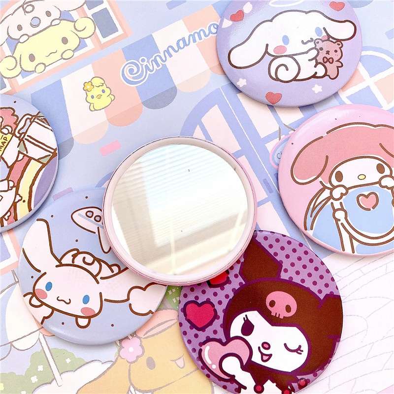 Gương Mini Cầm Tay Nhân Vật Hoạt Hình Sanrio
