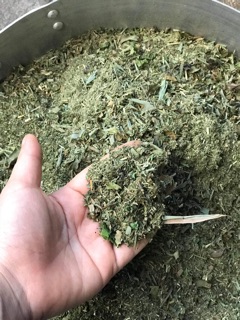 Lá tắm thảo mộc cho mẹ - bé