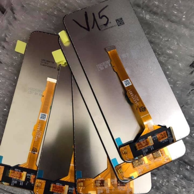 Màn hình vivo v15
