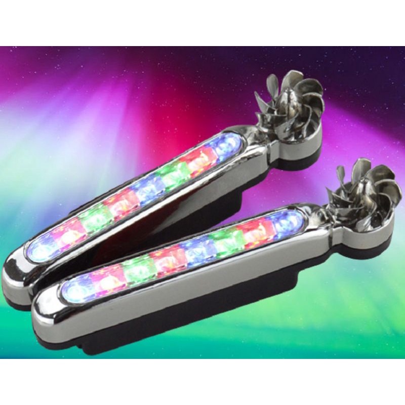 Combo 2 đèn led 8 bóng chạy năng lương,,,