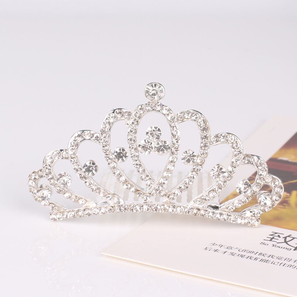 Vương miện đính đá xinh xắn dành cho bé gái