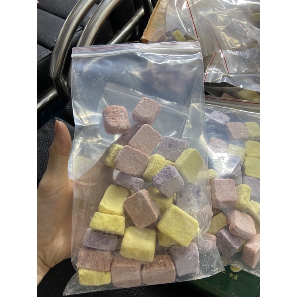 sữa chua sấy khô 100gr 4 vị trái cây