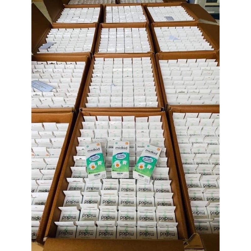 Xịt chống sâu răng cho bé Midkid - Bảo vệ men răng, giúp răng chắc khoẻ + tặng gói tăm bông