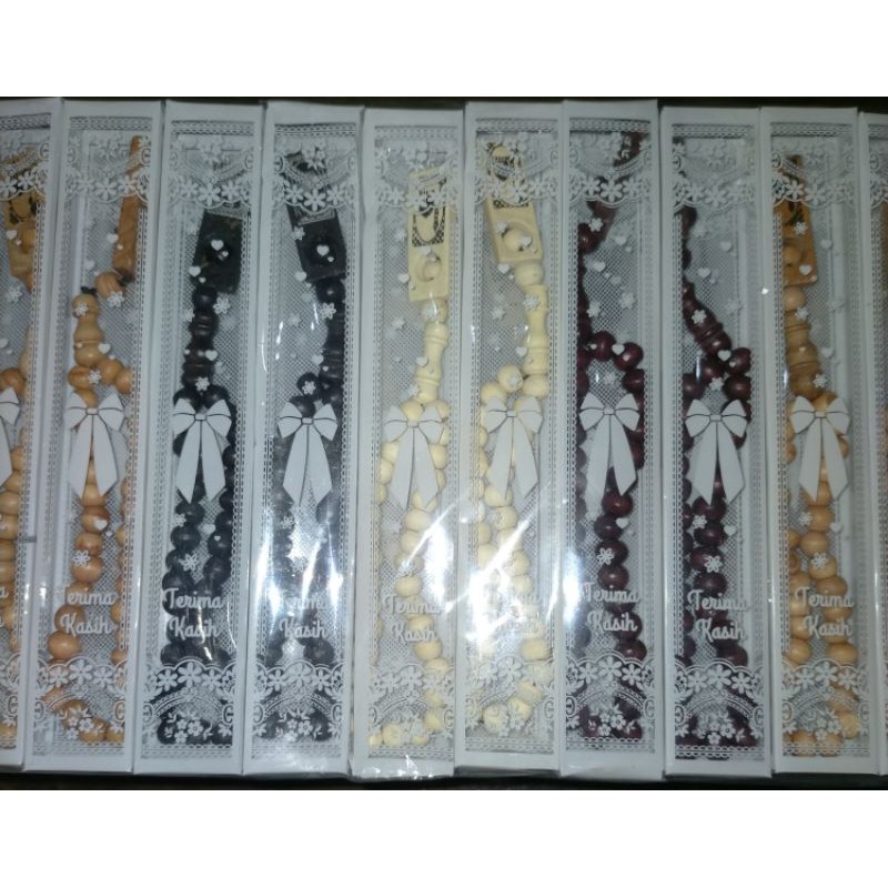 Souvenir Wedding Wooden Tasbih Packaging Mica And Name Labels