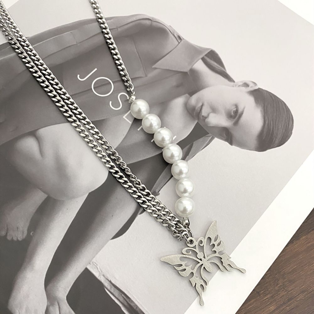 Vòng cổ choker bằng hợp kim mặt hình cánh bướm đính ngọc trai phong cách punk hip hop Hàn Quốc tinh tế cho nữ