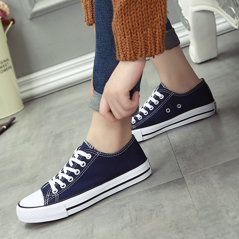 Giày MWC 0167 - Giày Thể Thao Nữ Vải Canvas, Giày Sneaker Đế Thấp Năng Động Cá Tính