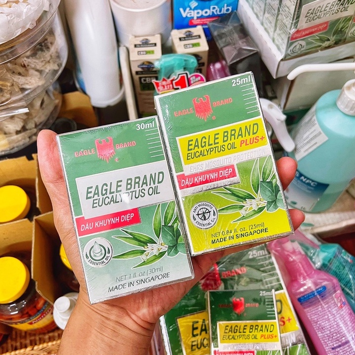 NHẬP MỸ HÀNG  AIR MẪU MỚI DẦU KHUYNH DIỆP CON Ó EAGLE BRAND EUCALYPTUS OIL  PLUS + 30ML
