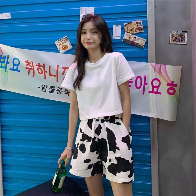 Quần sooc nam nữ loang bò sữa lưng thun dáng rộng thời trang unisex/ Quần shorts thể thao oversize phong cách hàn quốc | BigBuy360 - bigbuy360.vn