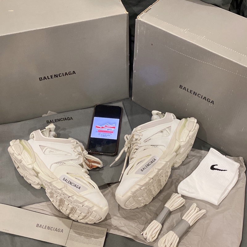 GIÀY BA.’LEN TRACK 3 WHITE LAI AU SC