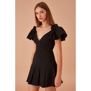 Merry Dress - váy cổ V tay xếp kiểu