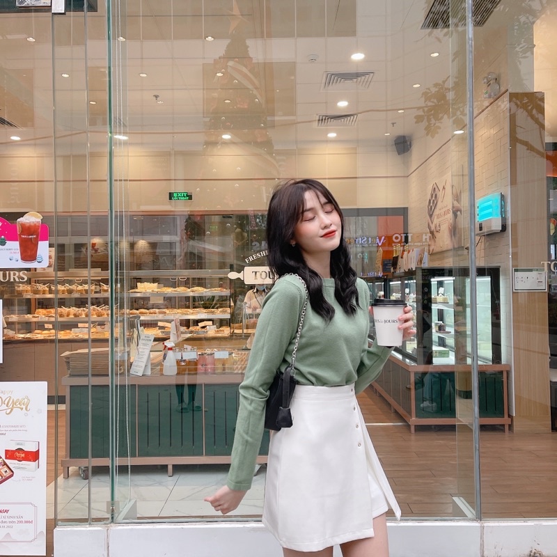 Chân váy công sở dáng A xẻ  6SIX closet